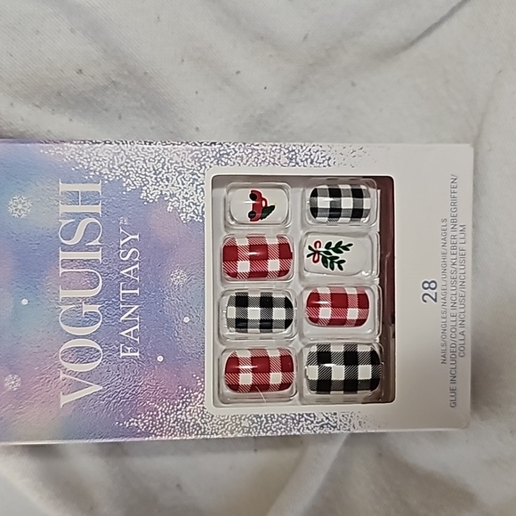 💋 Kiss Press On Nails Christmas - Picture 2 of 5